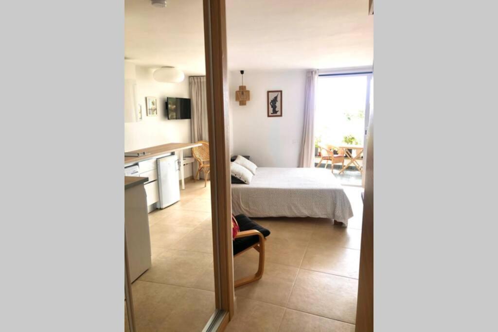 Modern & Spacious Studio Isla, Puerto Del Carmen تياس المظهر الخارجي الصورة