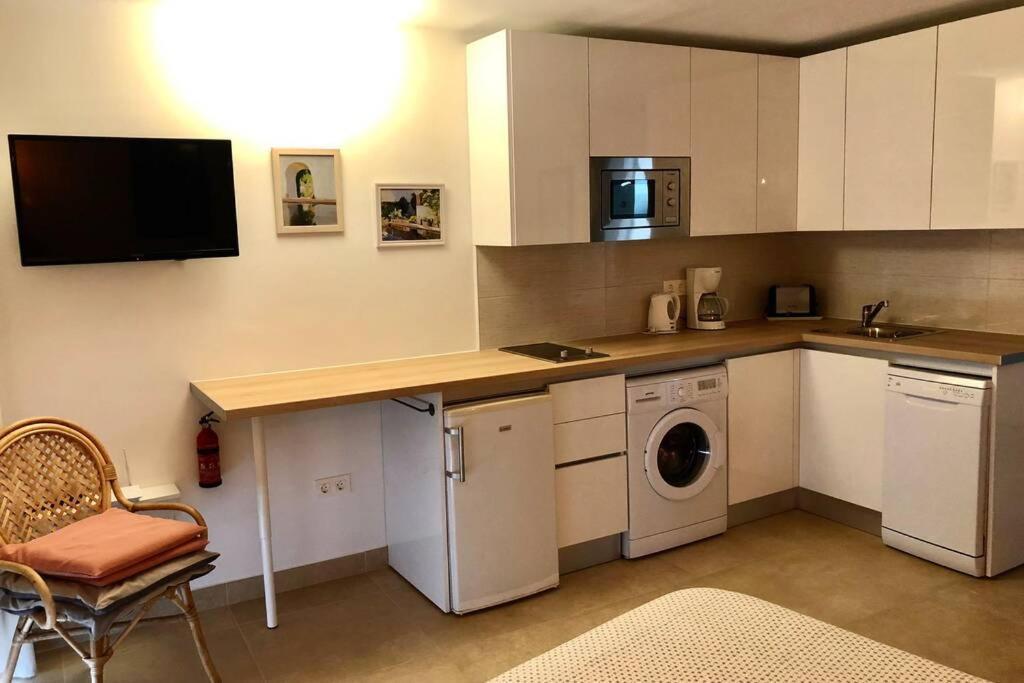 Modern & Spacious Studio Isla, Puerto Del Carmen تياس المظهر الخارجي الصورة